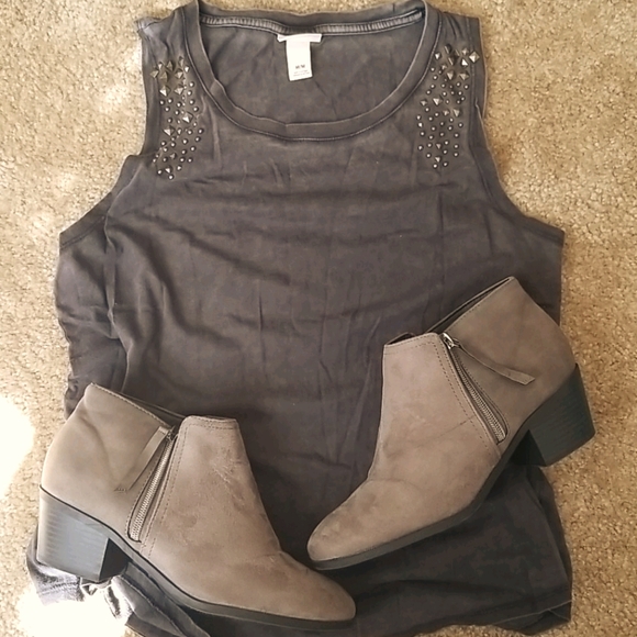 Grey Low Cut Boots - Picture 1 of 5